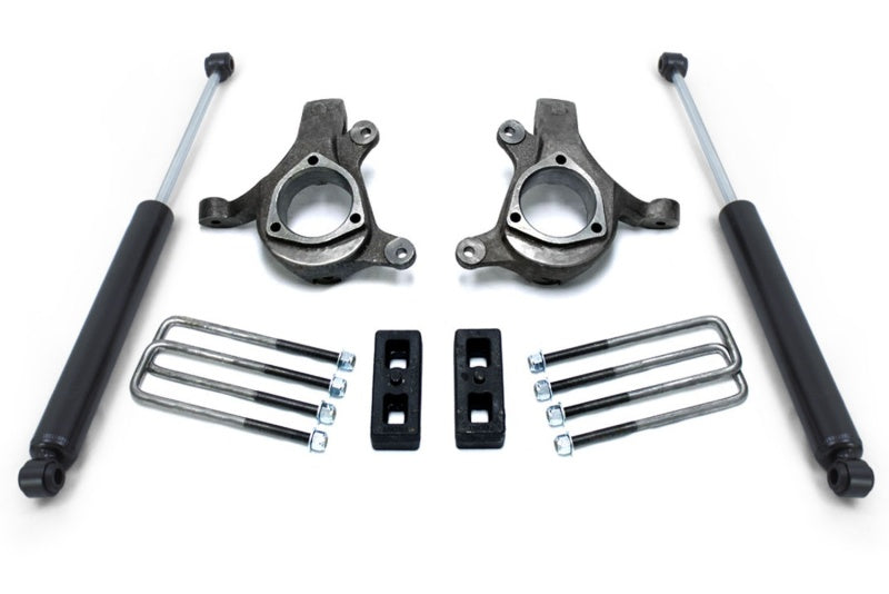 MaxTrac 99-06 GM C1500 2WD 3in/2in Spindle Lift Kit