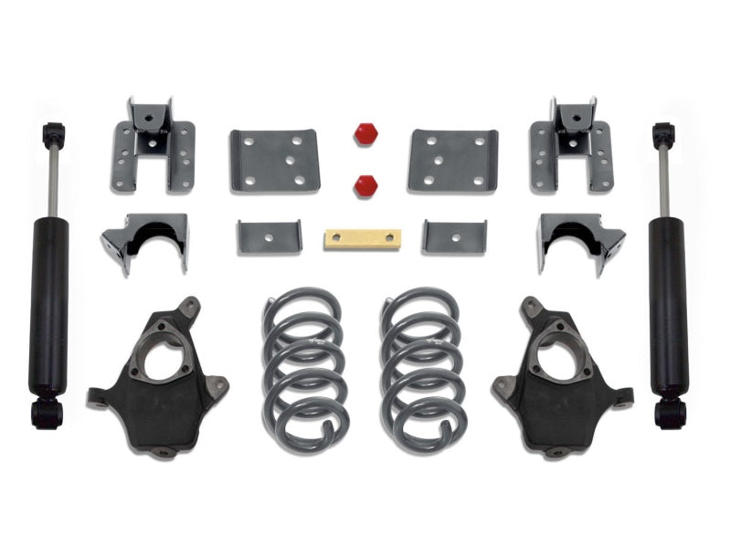 MaxTrac 14-16 GM C/K1500 2WD/4WD Single Cab w/Cast Steel Susp. 4in/6in Lowering Kit