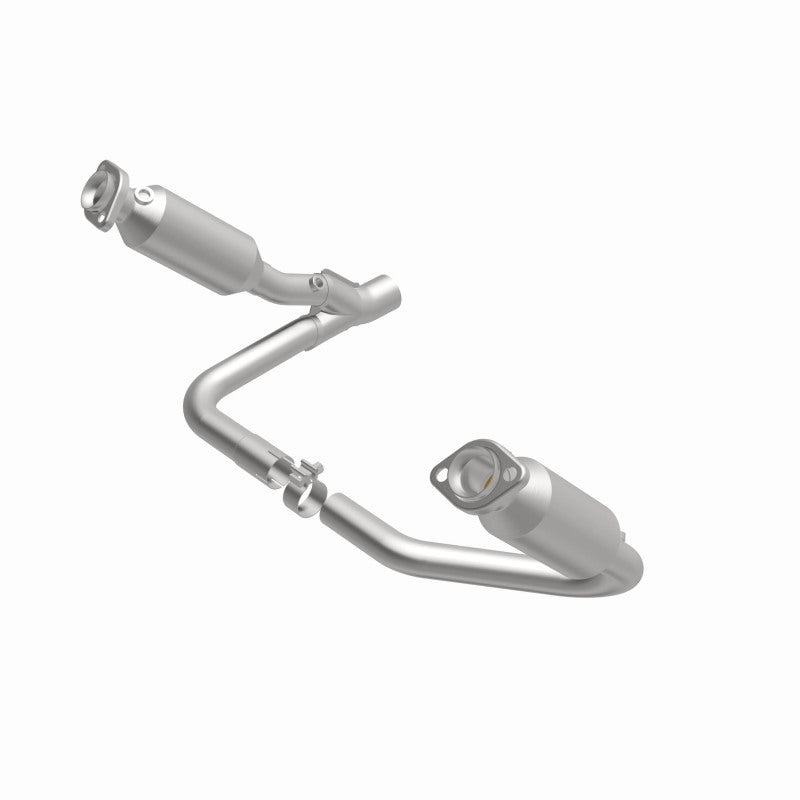 MagnaFlow Direct Fit Catalytic Converter California Grade 07-08 Dodge Durango 3.7L