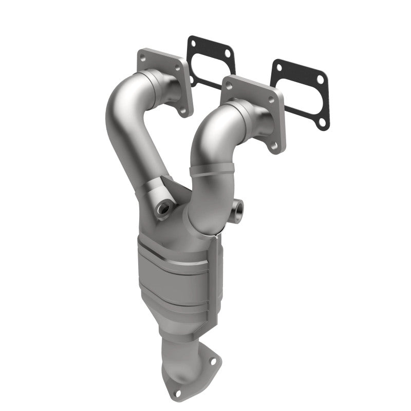 MagnaFlow Direct Fit Catalytic Converter 97-99 Nissan Sentra 1.6L