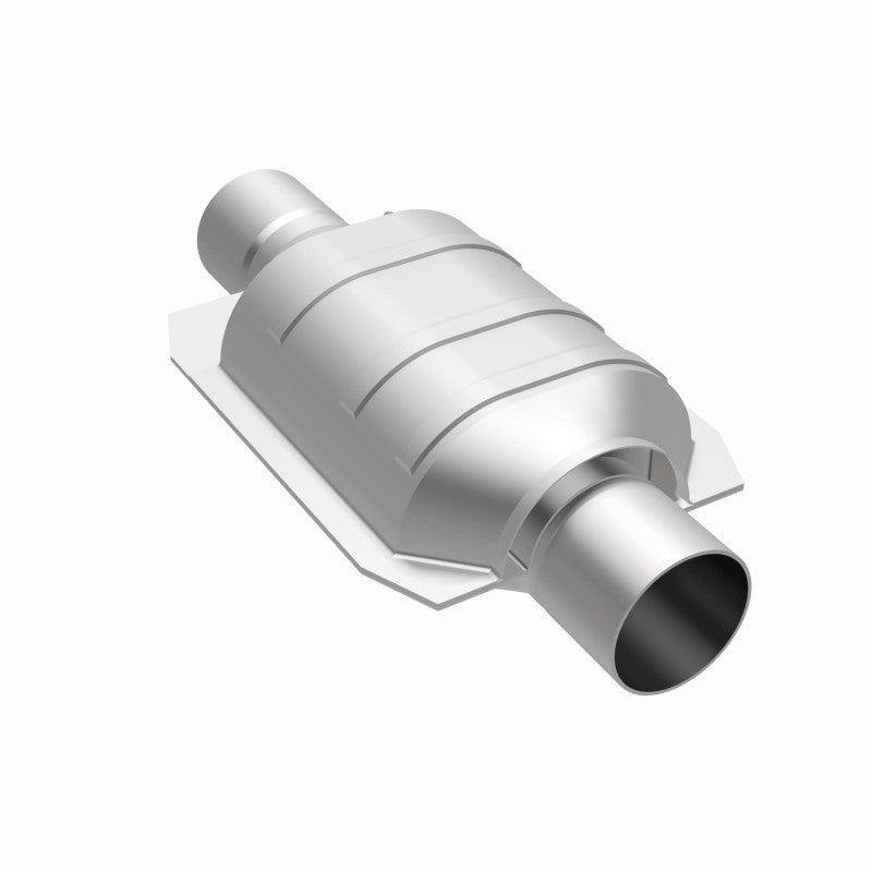 MagnaFlow Universal Catalytic Converter 2 W/Single O2 Boss