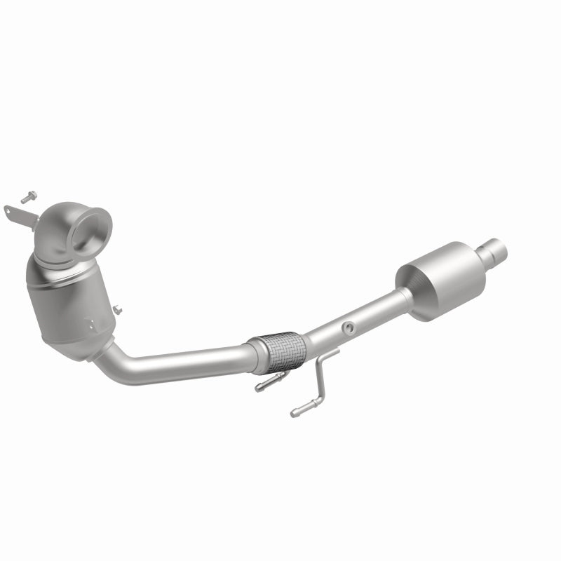 MagnaFlow Direct Fit Catalytic Converter 19-20 Volkswagen Jetta 1.4L Underbody