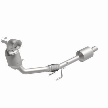 MagnaFlow Direct Fit Catalytic Converter 19-20 Volkswagen Jetta 1.4L Underbody