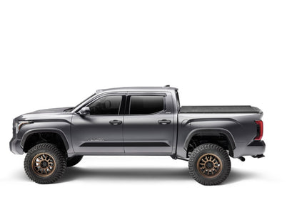 Retrax 19-24 RAM 5ft 7in Bed w/ RAM Boxes Retrax EQ Bed Cover
