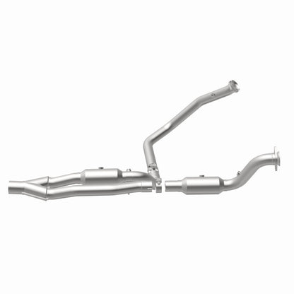 MagnaFlow 2012 Dodge Ram 2500 5.7L California Grade CARB Compliant Direct-Fit Catalytic Converter