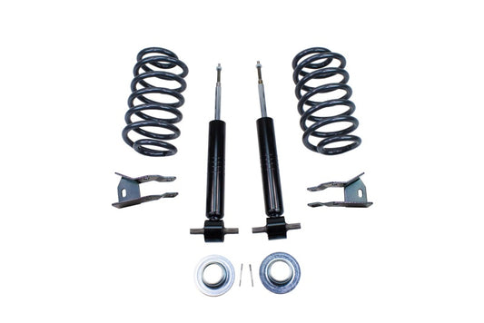 MaxTrac 07-14 GM C/K1500 SUV 2WD/4WD 2in/3in Lowering Strut Kit
