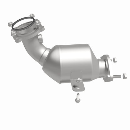 MagnaFlow 16-20 Chevrolet Camaro 6.2L Right Underbody Direct-Fit Catalytic Converter
