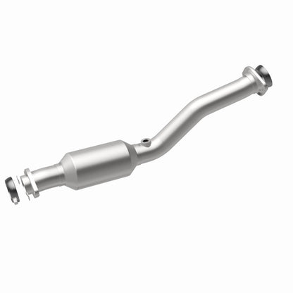 MagnaFlow 13-17 Nissan Sentra 1.8L California Grade CARB Compliant Direct-Fit Catalytic Converter