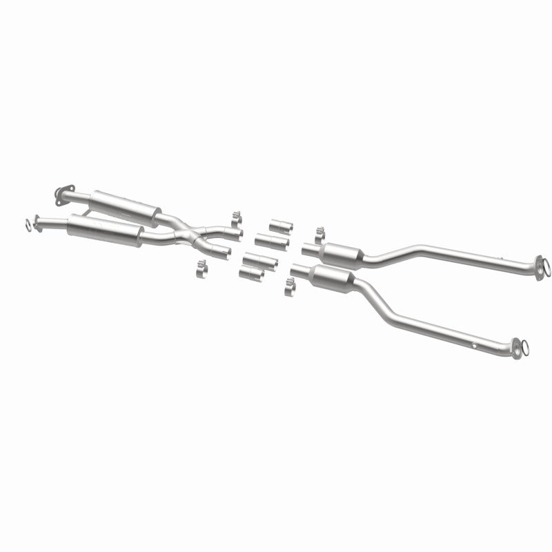 MagnaFlow 13-15 Lexus IS350 3.5L California Grade CARB Compliant Direct-Fit Catalytic Converter