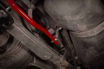 UMI Performance 15-24 Ford F-150 1in Solid Rear Sway Bar - Red