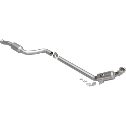 MagnaFlow Direct Fit Catalytic Converter 13-14 Mercedes-Benz GLK350 3.5L