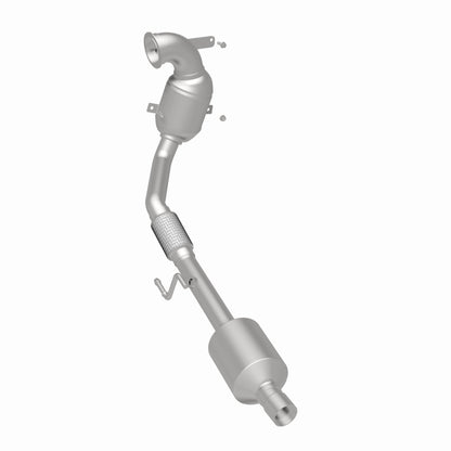 MagnaFlow Direct Fit Catalytic Converter 19-20 Volkswagen Jetta 1.4L Underbody