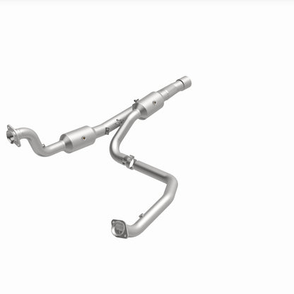 Magnaflow 14-18 2500 V8 6.4 OEM Underbody Direct Fit Converter