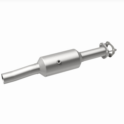 MagnaFlow 16-19 Ford E-450 Super Duty Base V10 6.8L Underbody Direct-Fit Catalytic Converter