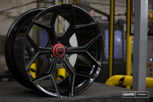 Vossen x Novitec NL4-5L 20x9in - 5x112 BP - ET24 - Gloss Black Lamborghini Aventador Front Wheel