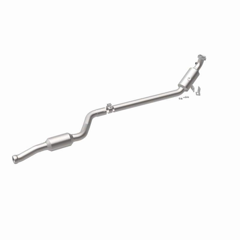 MagnaFlow Direct Fit Catalytic Converter 13-14 Mercedes-Benz GLK350 3.5L