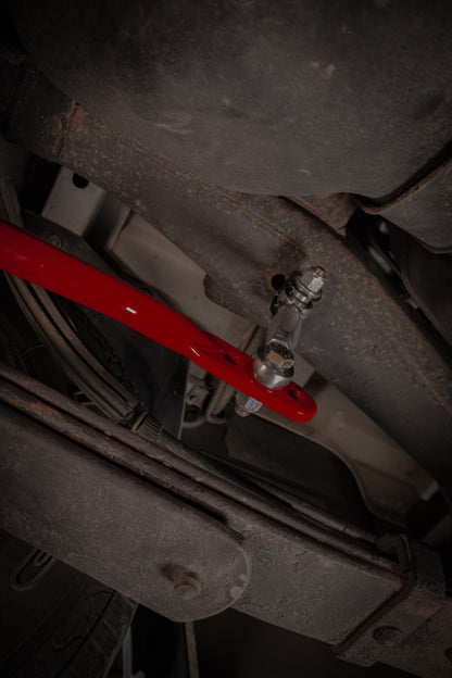 UMI Performance 15-24 Ford F-150 1in Solid Rear Sway Bar - Red