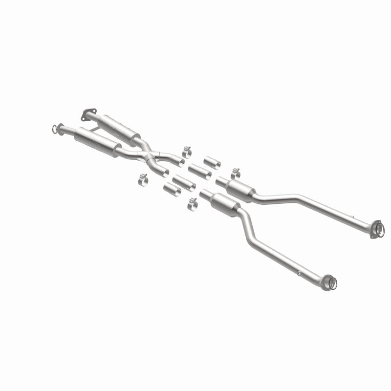 MagnaFlow 13-15 Lexus IS350 3.5L California Grade CARB Compliant Direct-Fit Catalytic Converter