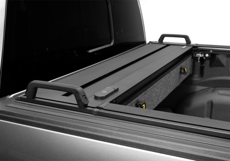 Retrax 19-26 Chev/GMC Silverado/Sierra 1500 5.8ft Bed (No Side Boxes) RetraxPRO EZ-Off FRC-4000