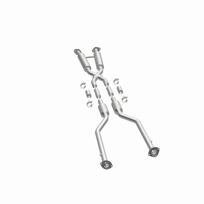 MagnaFlow 13-15 Lexus IS350 3.5L California Grade CARB Compliant Direct-Fit Catalytic Converter