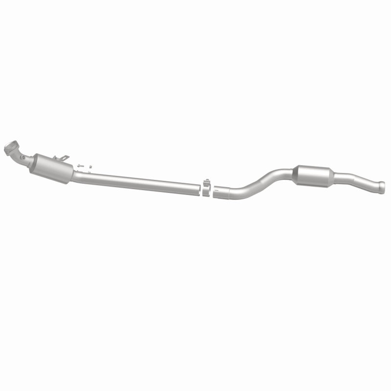 MagnaFlow Direct Fit Catalytic Converter 13-14 Mercedes-Benz GLK350 3.5L