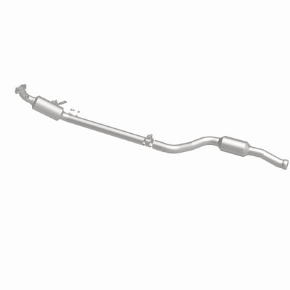 MagnaFlow Direct Fit Catalytic Converter 13-14 Mercedes-Benz GLK350 3.5L