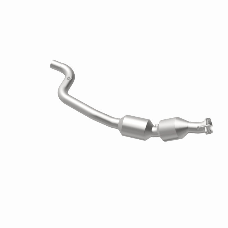 MagnaFlow 13-17 Range Rover V8 5 OEM Underbody Direct Fit EPA Compliant Catalytic Converter