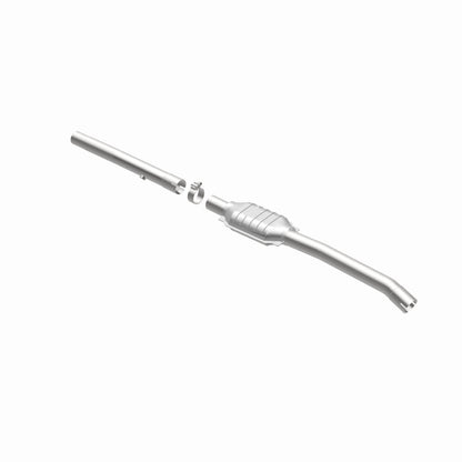 MagnaFlow Direct Fit Catalytic Converter 97-99 Dodge Dakota 3.9/5.