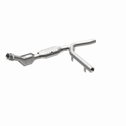 MagnaFlow Direct Fit Catalytic Converter 01 Ford F-150 4.2L