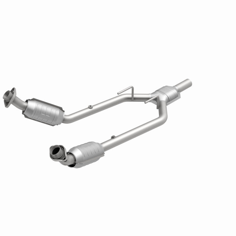 MagnaFlow Direct Fit Catalytic Converter 96-97 Mercury Cougar 3.8L