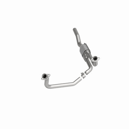 MagnaFlow Direct Fit Catalytic Converter 96-97 Dodge Van 3.9L/5.2L/5