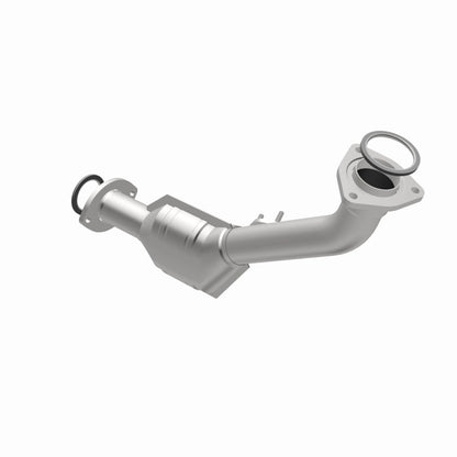 MagnaFlow Direct Fit Catalytic Converter 02-04 Tacoma 2.4L front 50S