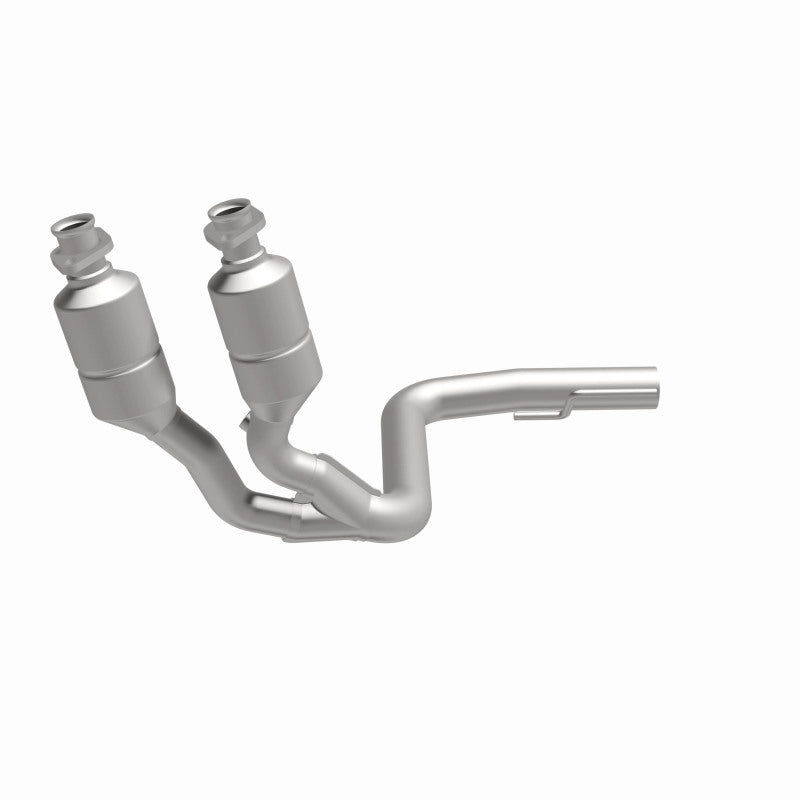 MagnaFlow Direct Fit Catalytic Converter 99-04 Jeep Grand Cherokee 4.0L Front