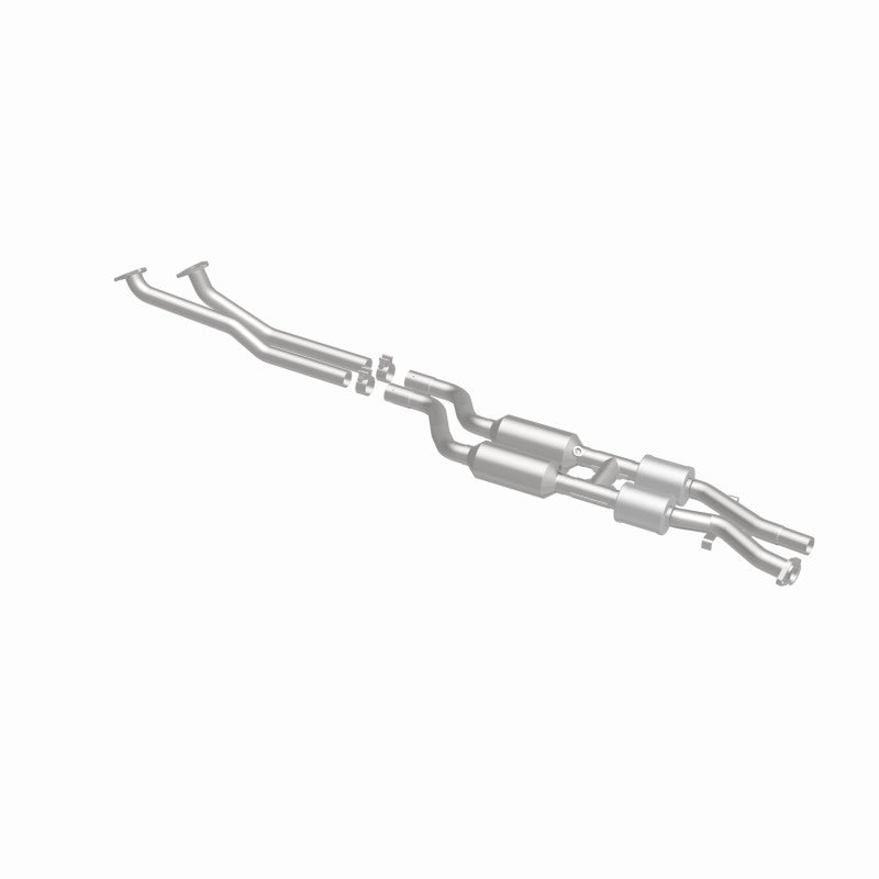 MagnaFlow Direct Fit Catalytic Converter 96-98 BMW 328 2.8L