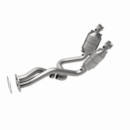 MagnaFlow Direct Fit Catalytic Converter 05-07 Ford F250/F350 5.4L