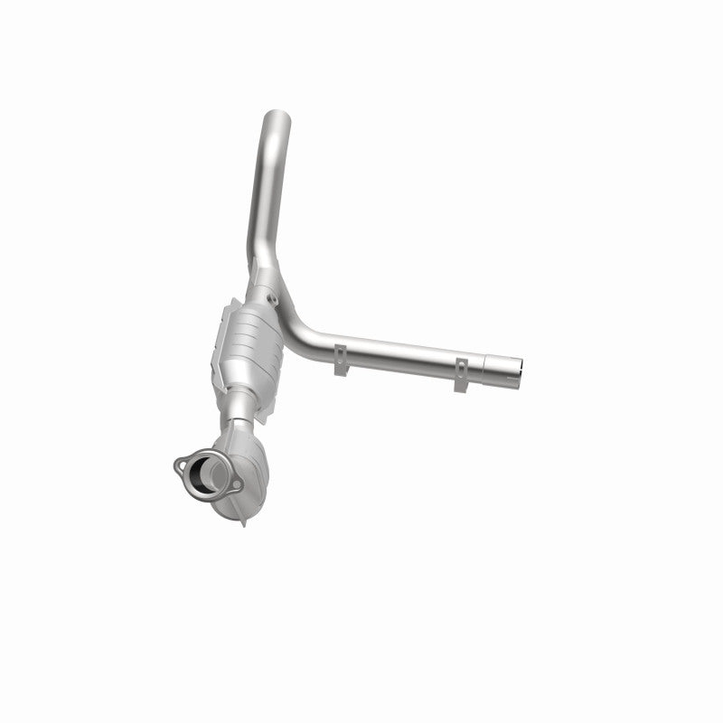 MagnaFlow Direct Fit Catalytic Converter 97-98 Ford F-150 4.6L
