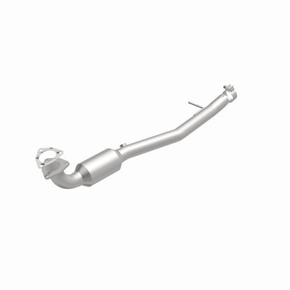 MagnaFlow Direct Fit Catalytic Converter 07-09 Range Rover v8 4.2/4.4L OEM Underbody