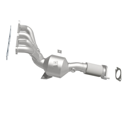 MagnaFlow Direct Fit Catalytic Converter 2011 Ford Fiesta 1.6L 4