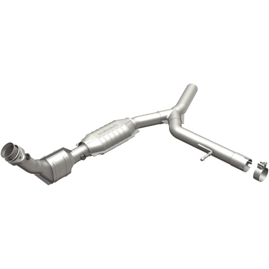 MagnaFlow Direct Fit Catalytic Converter 04-05 Ford F-150 5.4L P/S 2WD (Excl 04 Heritage Edition)