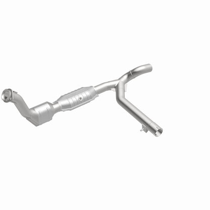 MagnaFlow Direct Fit Catalytic Converter 99-00 Ford Exped 4.6L