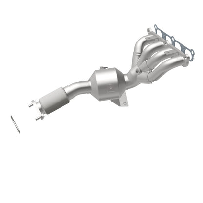 MagnaFlow Direct Fit Catalytic Converter 2011 Ford Fiesta 1.6L 4
