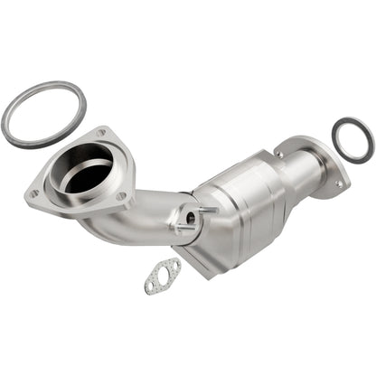 MagnaFlow Direct Fit Catalytic Converter 02-04 Tacoma 3.4L front 50S