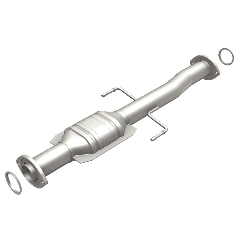 MagnaFlow Direct Fit Catalytic Converter 02-04 Toyota Tacoma 2.7L Rear