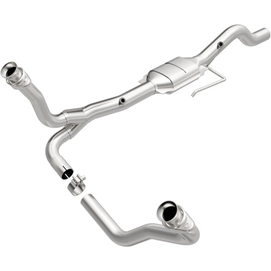 MagnaFlow Direct Fit Catalytic Converter 00-03 Durango 4WD OEM