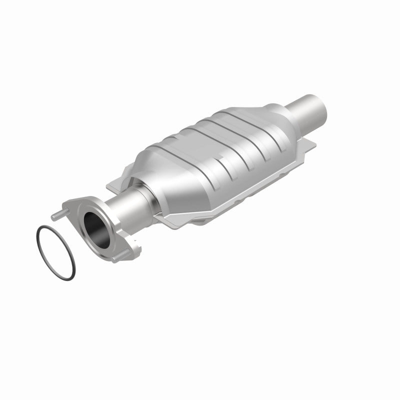 MagnaFlow Direct Fit Catalytic Converter 10-12 Fusion 3.0L
