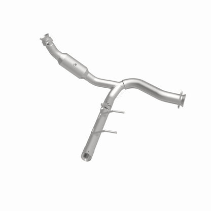 MagnaFlow Direct Fit Catalytic Converter 2007-2008 Ford Expedition/Navigator V8-5.4L