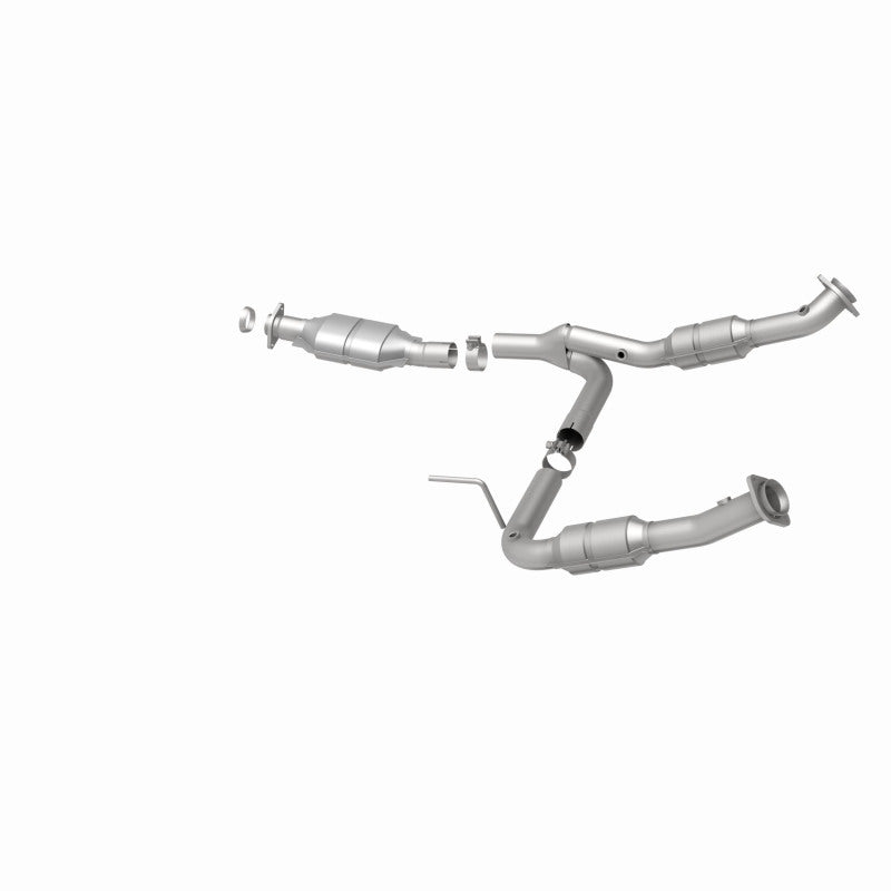 MagnaFlow Direct Fit Catalytic Converter Explorer 02-04 4.6L