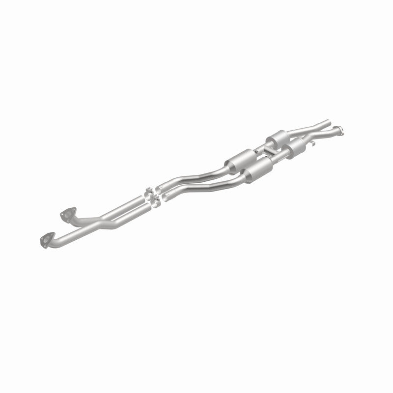 MagnaFlow Direct Fit Catalytic Converter 96-98 BMW 328 2.8L