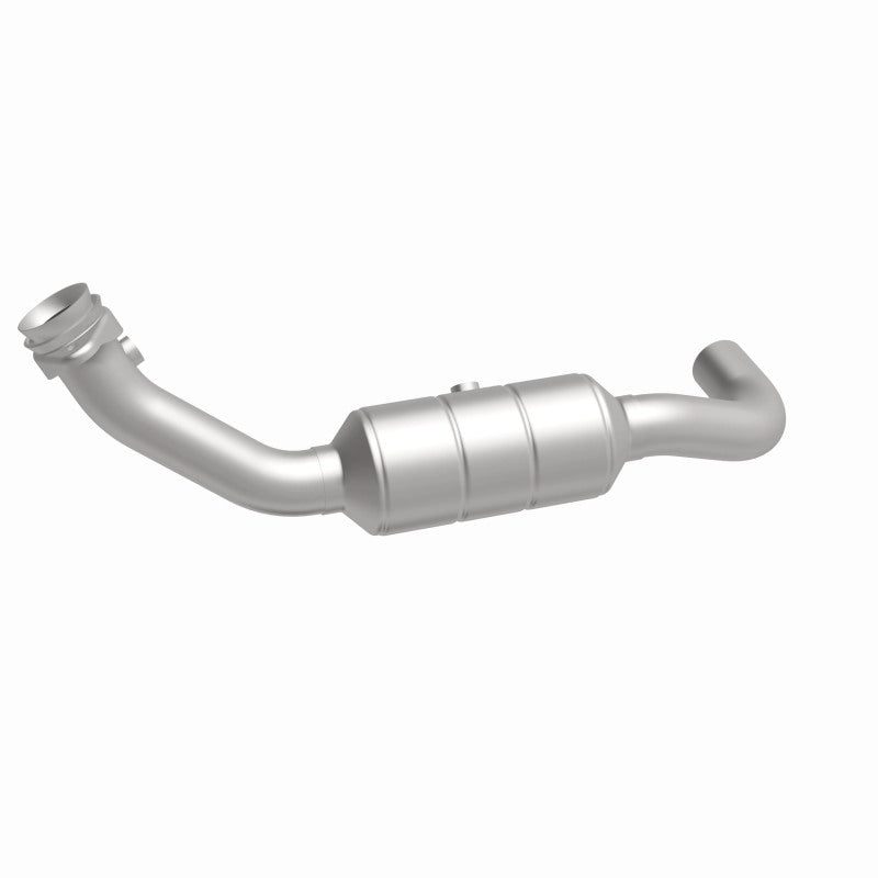 MagnaFlow Direct Fit Catalytic Converter F-150 04-06 8 4.6L