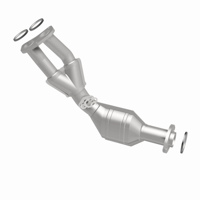 MagnaFlow Direct Fit Catalytic Converter 01-04 Toyota Tacoma Front 2.7L